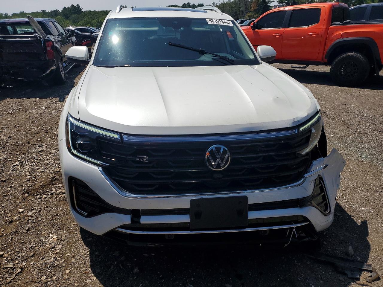 2024 Volkswagen Atlas Sel Premium R-line White vin: 1V2FR2CA9RC597031