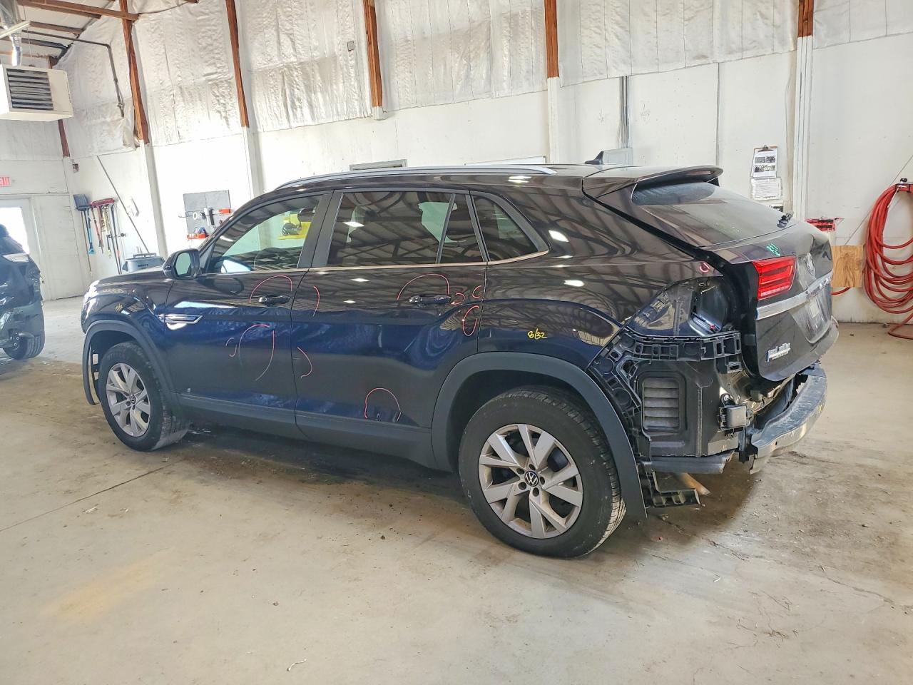 2021 Volkswagen Atlas Cross Sport S Black vin: 1V2GC2CA2MC202153