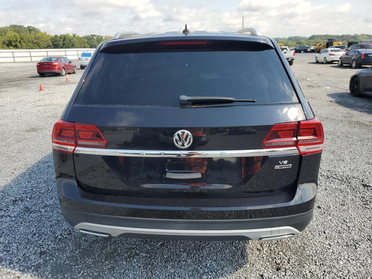 2018 Volkswagen Atlas S Black vin: 1V2GR2CA6JC545199