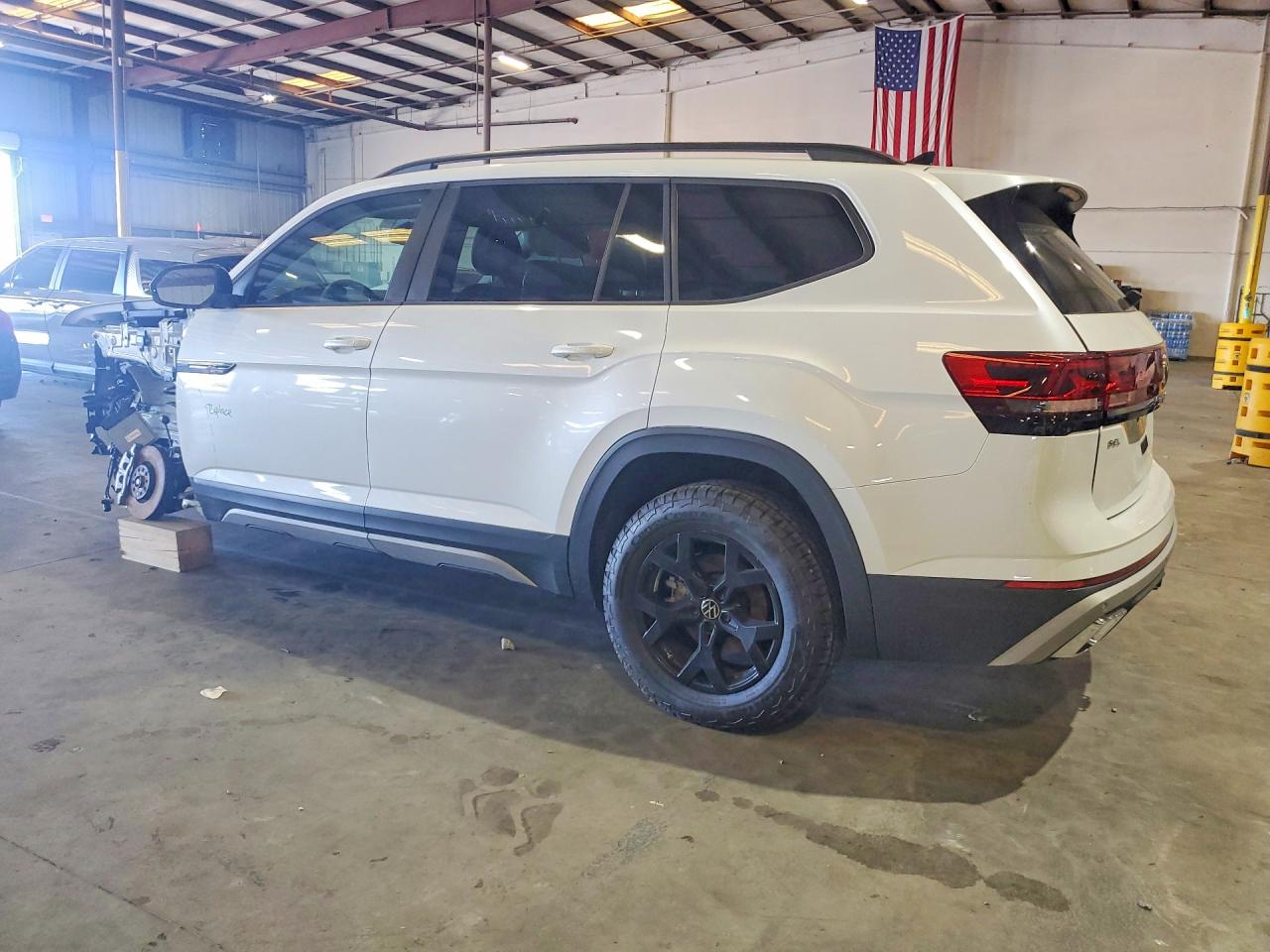 2024 Volkswagen Atlas Peak Edition Sel Белый vin: 1V2GR2CA6RC591031