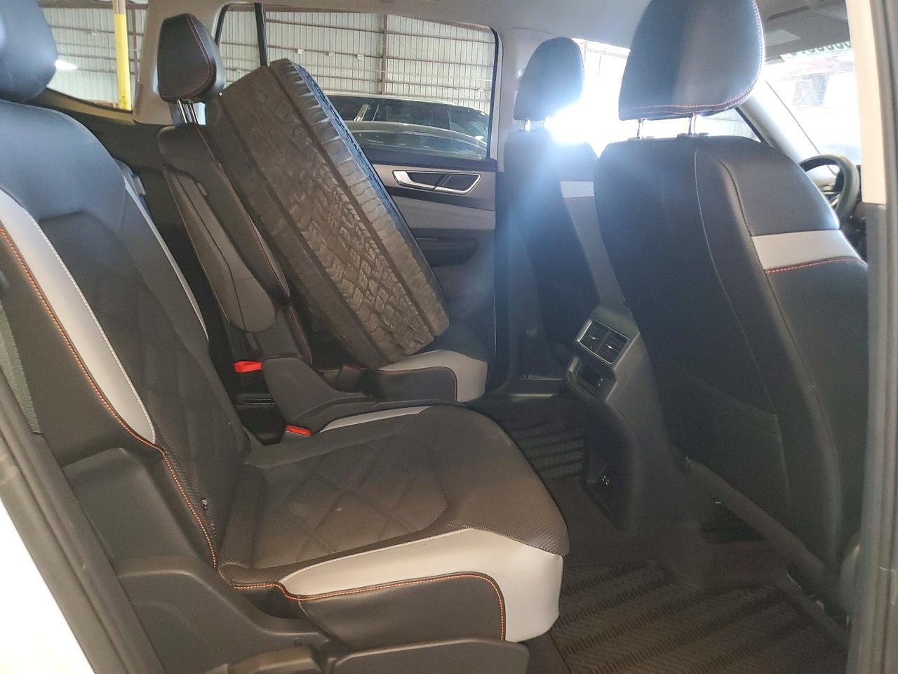 2024 Volkswagen Atlas Peak Edition Sel Белый vin: 1V2GR2CA6RC591031