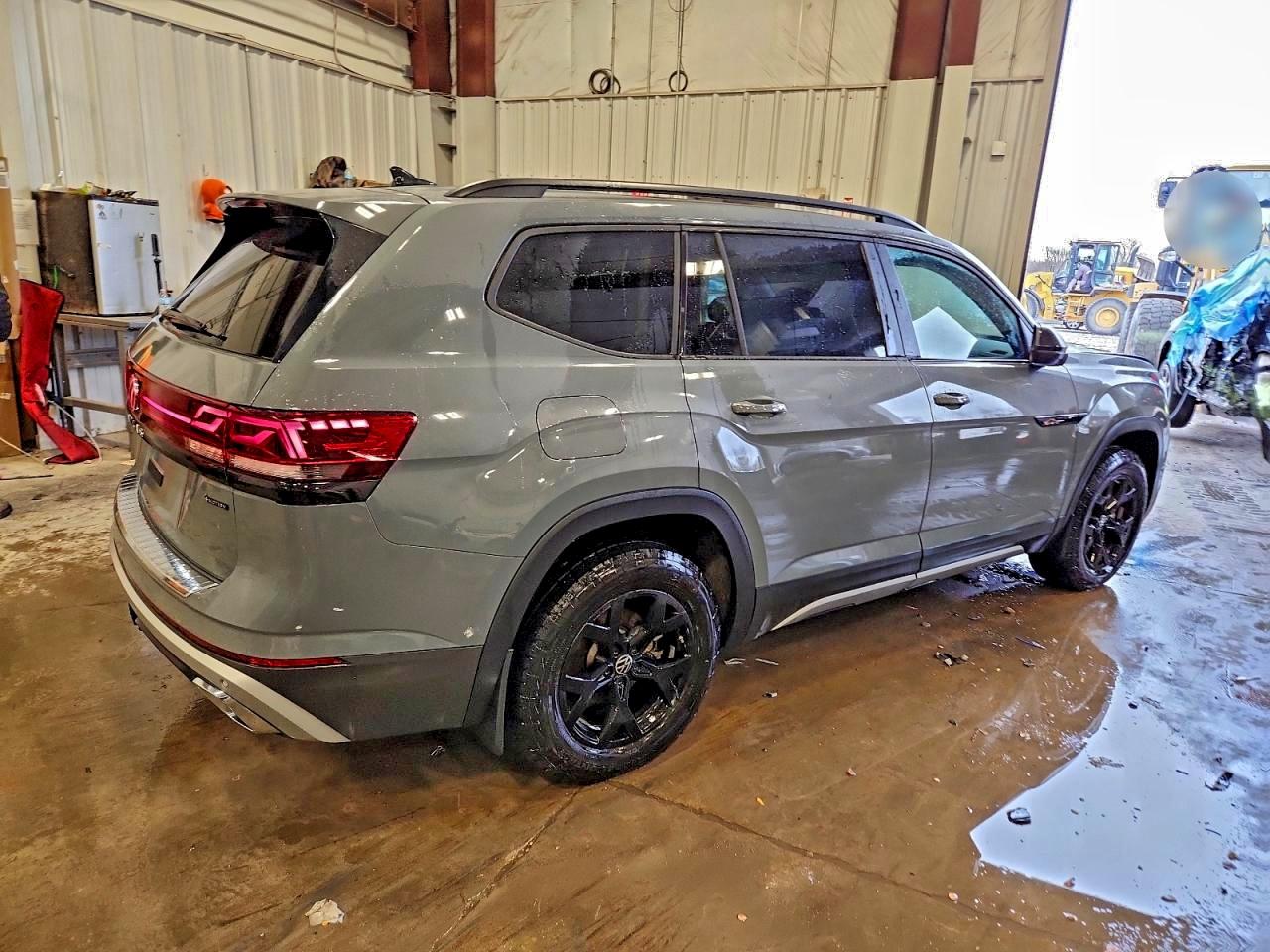 2024 Volkswagen Atlas Peak Edition Sel Gray vin: 1V2GR2CA7RC617376