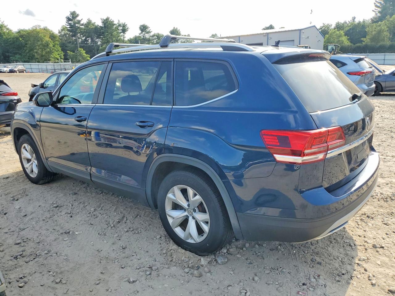 2019 Volkswagen Atlas S Teal vin: 1V2GR2CAXKC541884