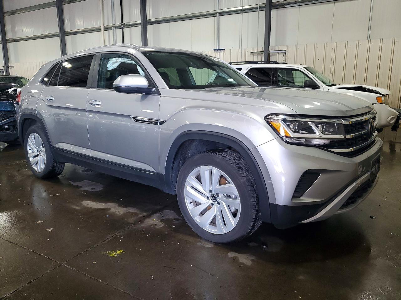 2023 Volkswagen Atlas Cross Sport Se Silver vin: 1V2HC2CA4PC212191