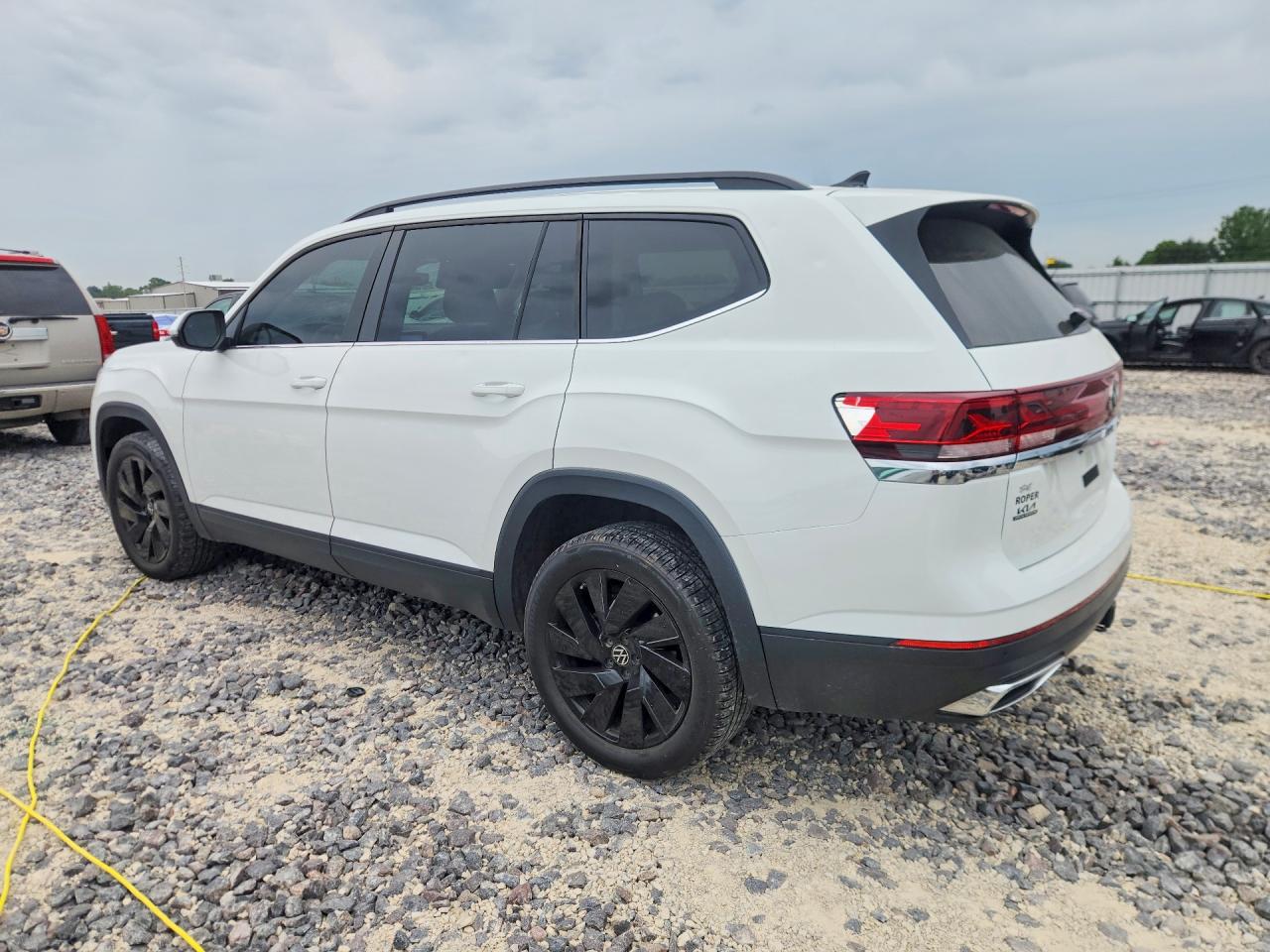 2024 Volkswagen Atlas Se White vin: 1V2HR2CA0RC545215