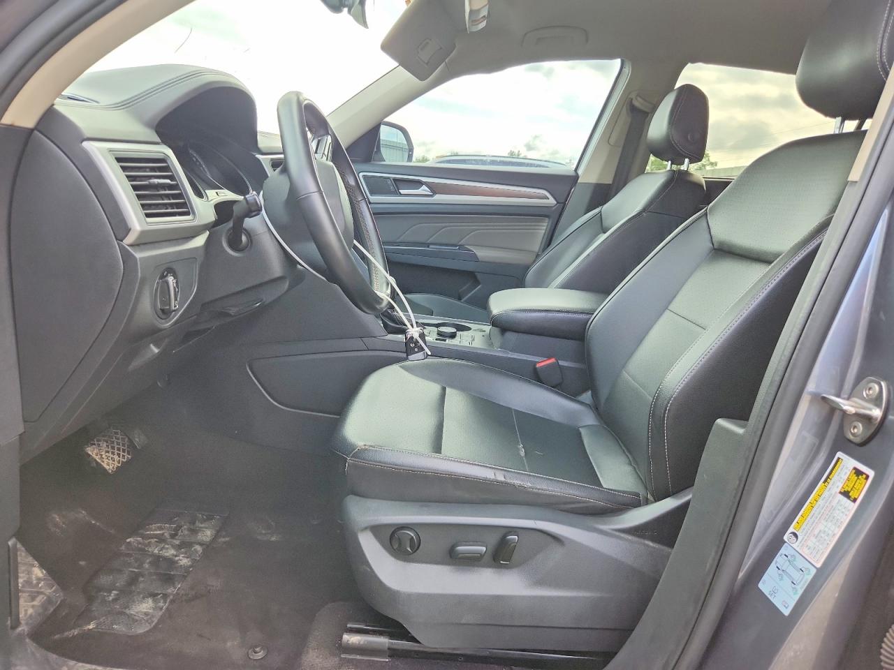 2021 Volkswagen Atlas Se Gray vin: 1V2HR2CA3MC551745