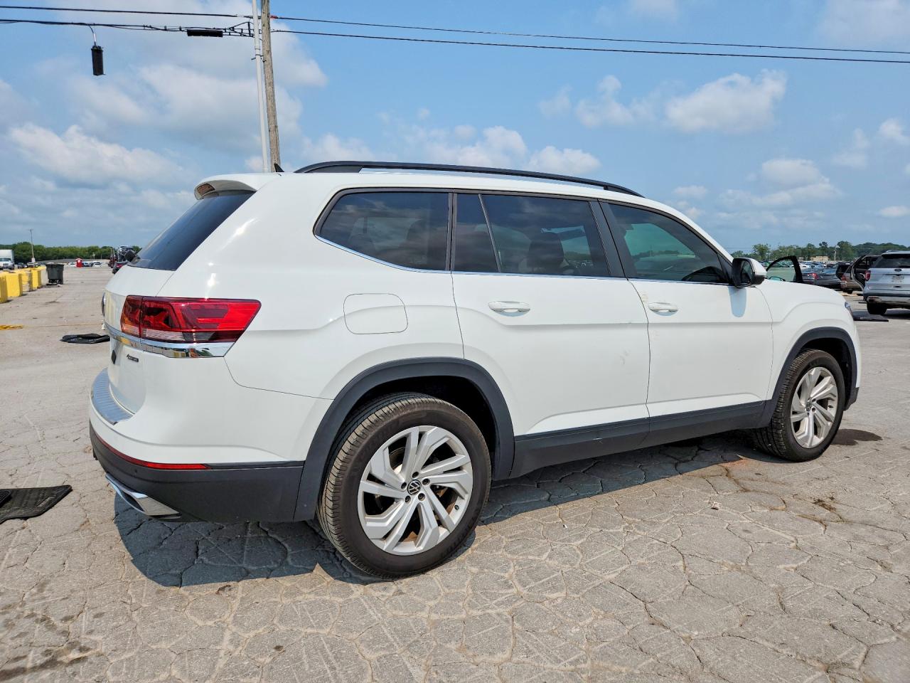 2023 Volkswagen Atlas Se White vin: 1V2HR2CA5PC516418