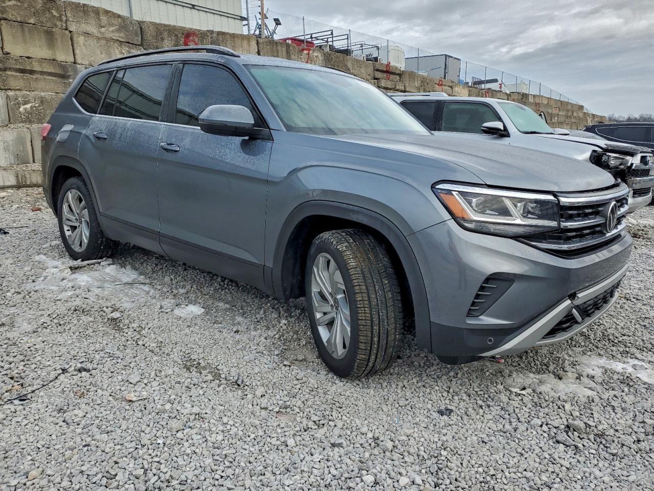 2022 Volkswagen Atlas Se Gray vin: 1V2HR2CA7NC544802