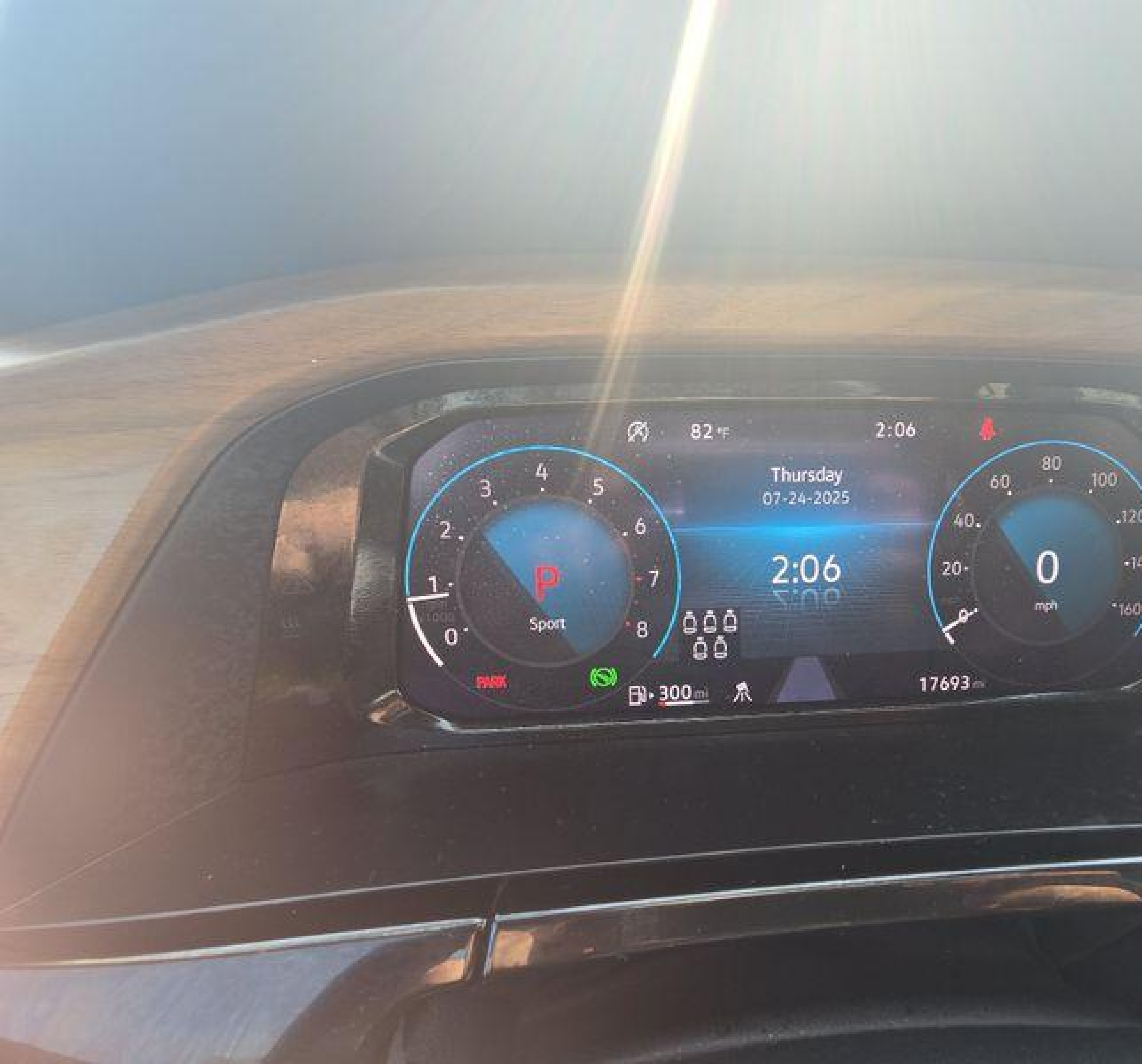 2024 Volkswagen Atlas 2.0t Se W/technology vin: 1V2HR2CAXRC564712