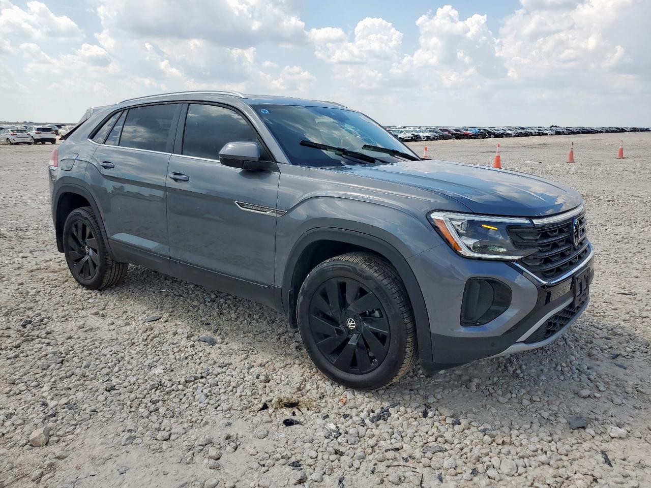 2025 Volkswagen Atlas Cross Sport Se Gray vin: 1V2JE2CA4SC204399