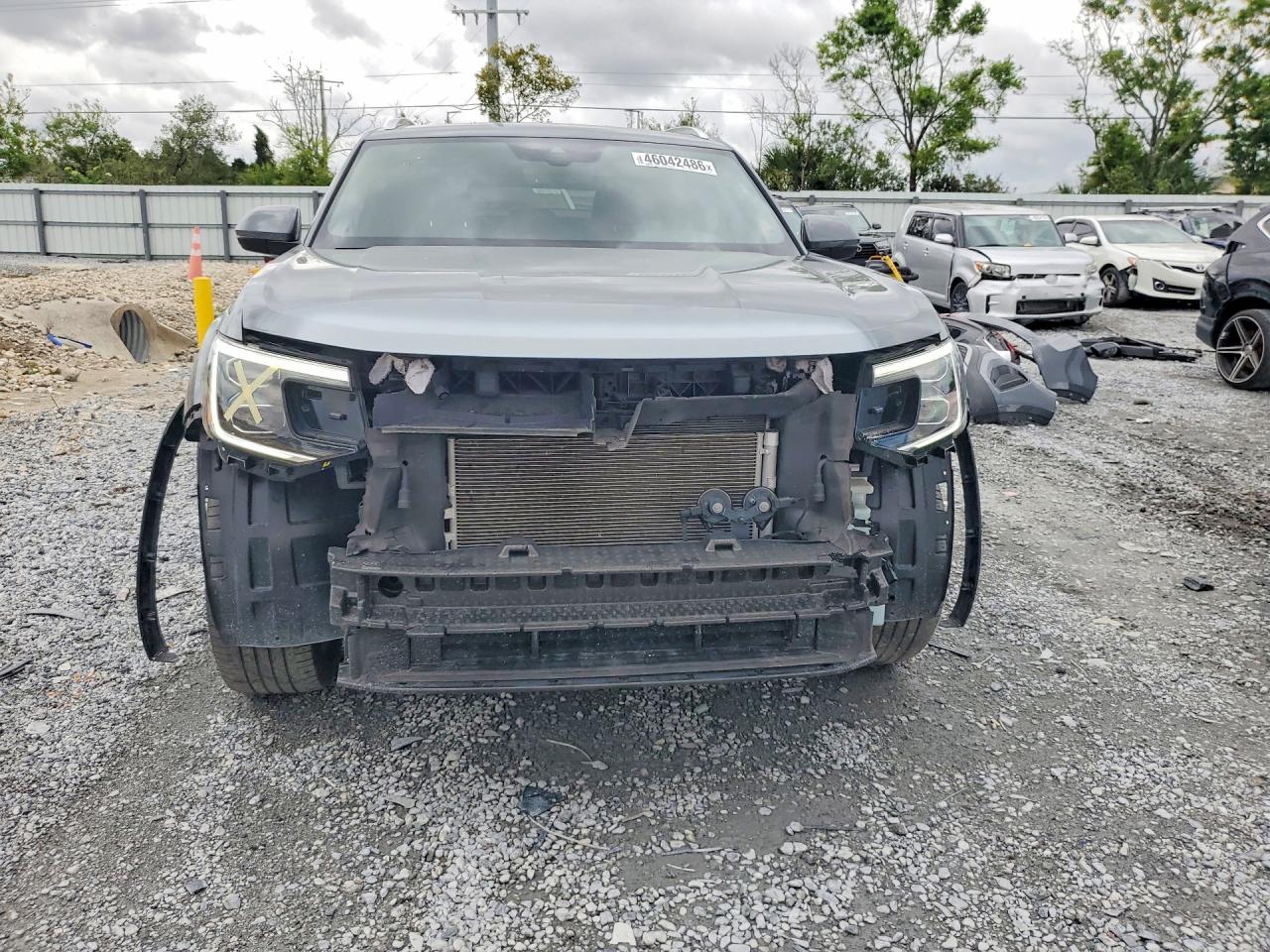 2024 Volkswagen Atlas Cross Sport Se Серый vin: 1V2JE2CA5RC246493