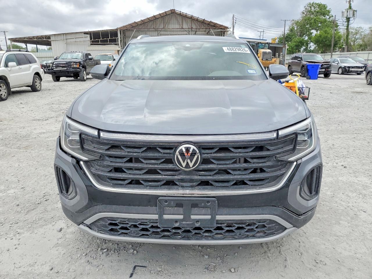 2024 Volkswagen Atlas Cross Sport Se Gray vin: 1V2JE2CA6RC218833