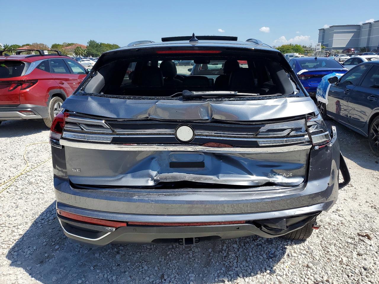 2025 Volkswagen Atlas Cross Sport Se Gray vin: 1V2JE2CA6SC204873