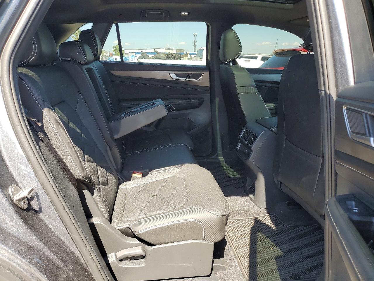 2025 Volkswagen Atlas Cross Sport Se Gray vin: 1V2JE2CA6SC204873