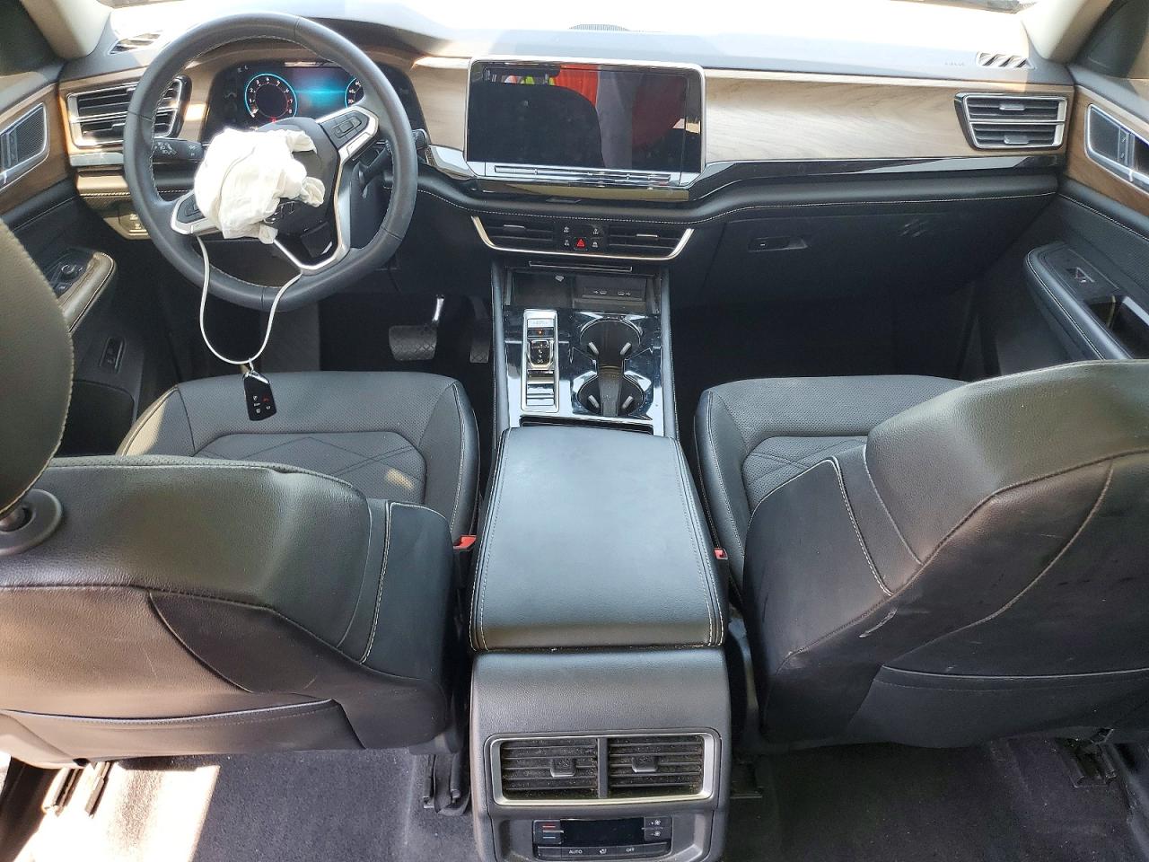 2024 Volkswagen Atlas Se Gray vin: 1V2JR2CA3RC551799