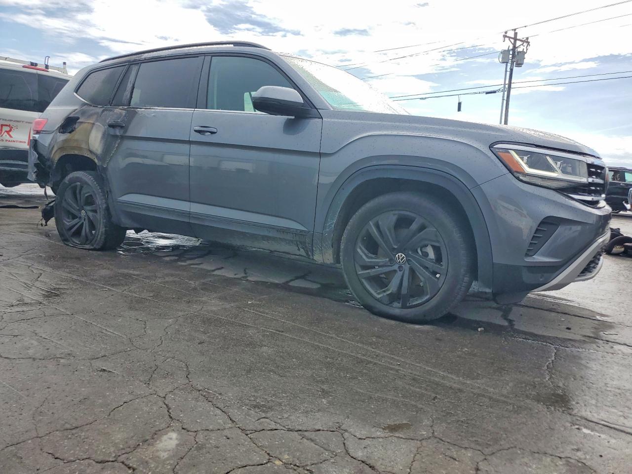 2023 Volkswagen Atlas Se Gray vin: 1V2JR2CA4PC545037