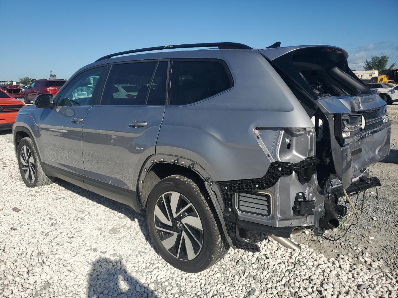 2025 Volkswagen Atlas Se Gray vin: 1V2JR2CA4SC559139