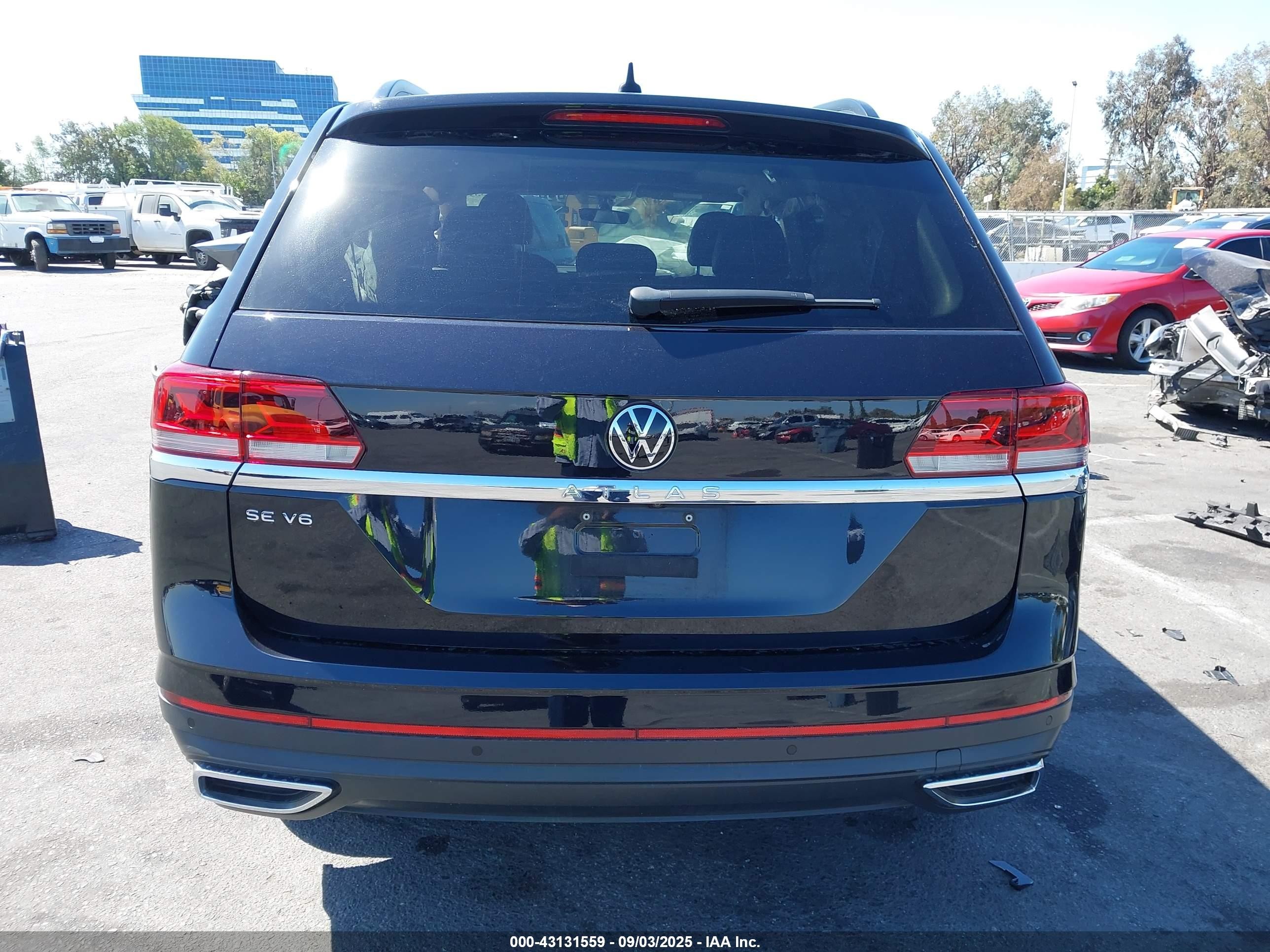 2021 Volkswagen Atlas 3.6l V6 Se W/technology Черный vin: 1V2JR2CA5MC570797