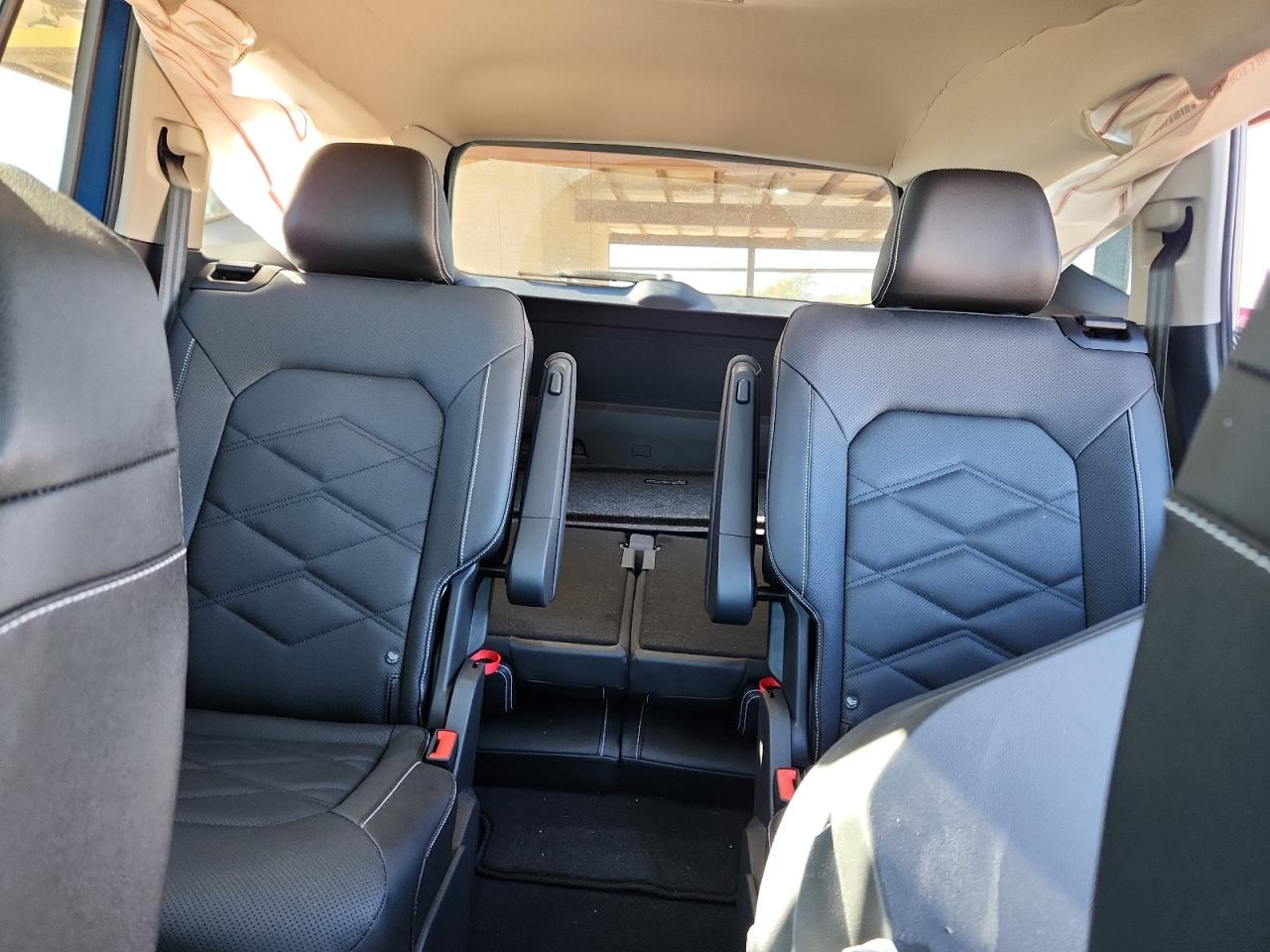 2025 Volkswagen Atlas Se Blue vin: 1V2JR2CA5SC541846