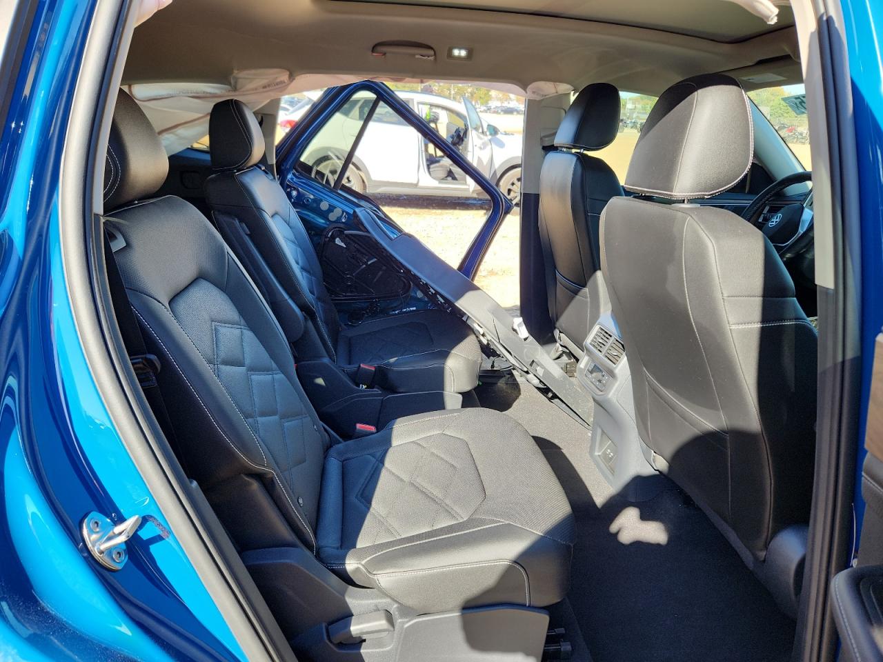 2025 Volkswagen Atlas Se Blue vin: 1V2JR2CA5SC541846