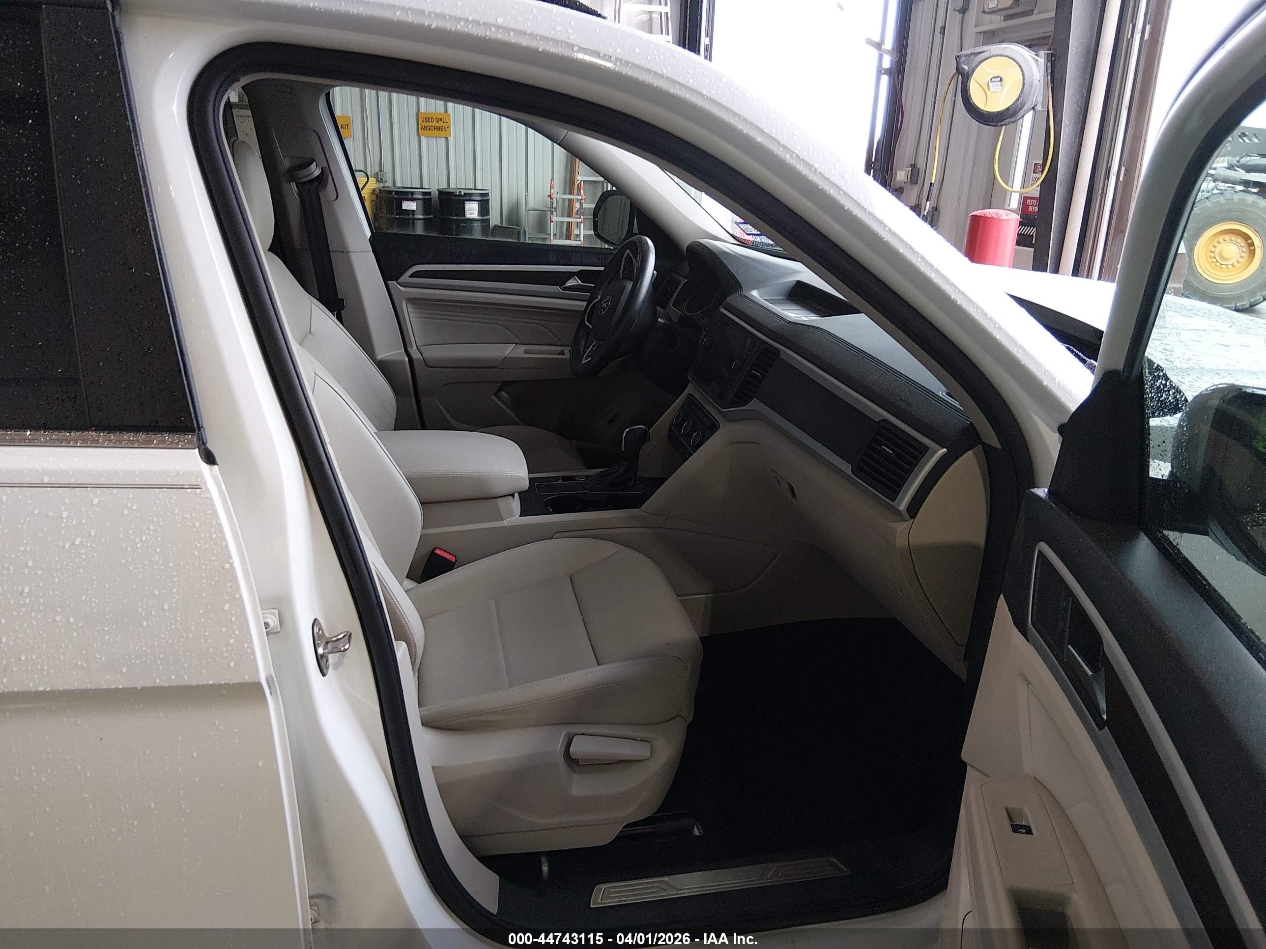 2021 Volkswagen Atlas 3.6l V6 Se W/technology Белый vin: 1V2JR2CA9MC546342