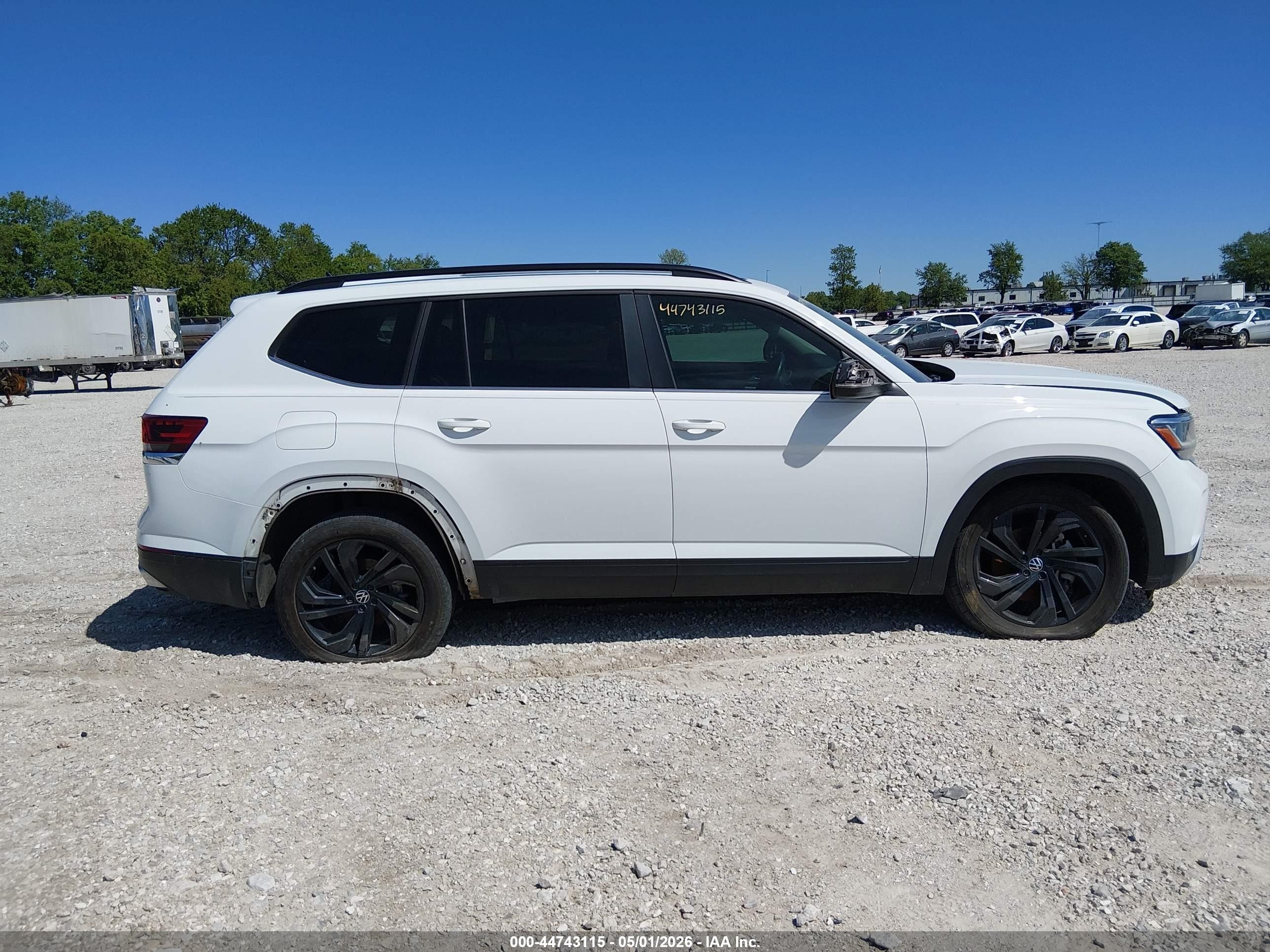 2021 Volkswagen Atlas 3.6l V6 Se W/technology Белый vin: 1V2JR2CA9MC546342