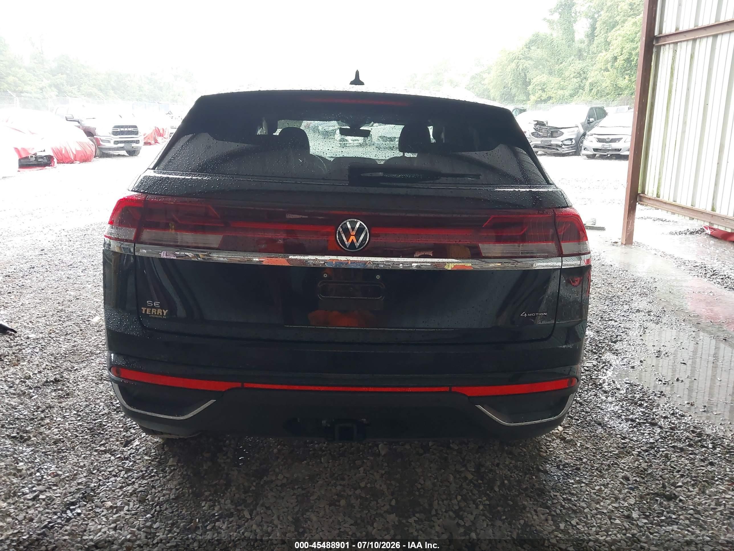2026 Volkswagen Atlas Cross Sport Se With Technology Black vin: 1V2KC2CA5TC213950