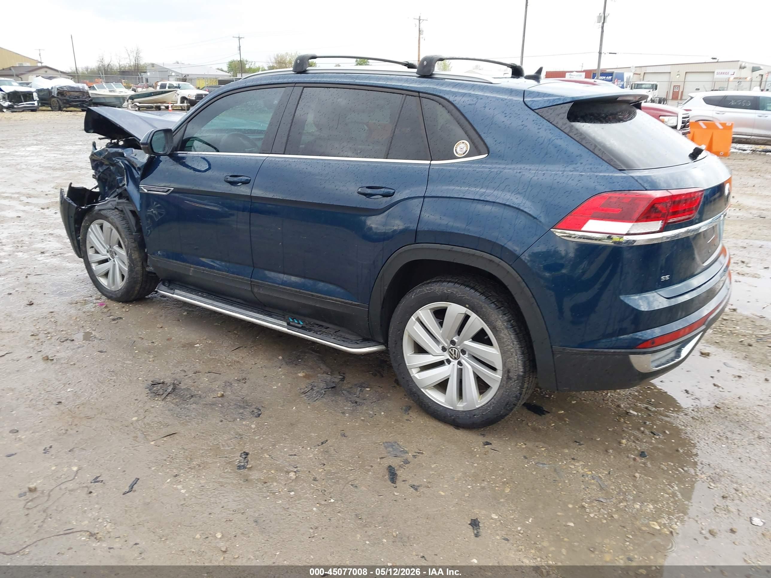 2021 Volkswagen Atlas Cross Sport 2.0t Se W/technology Синий vin: 1V2KC2CA6MC224392