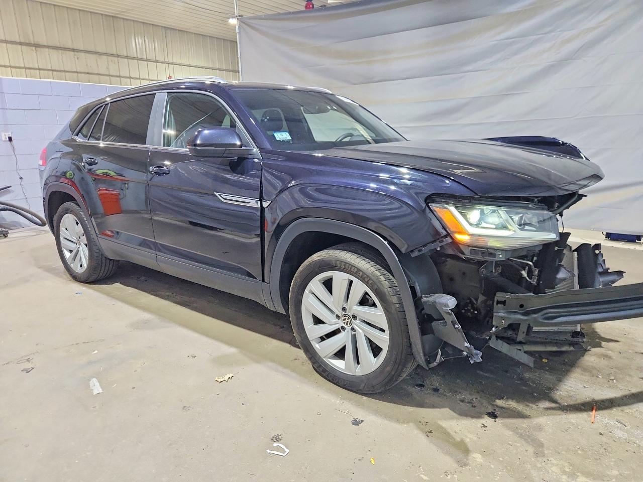 2023 Volkswagen Atlas Cross Sport Se Черный vin: 1V2KE2CA6PC227615