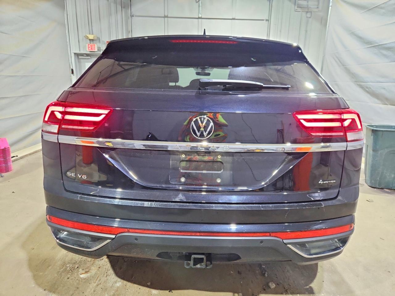 2023 Volkswagen Atlas Cross Sport Se Черный vin: 1V2KE2CA6PC227615