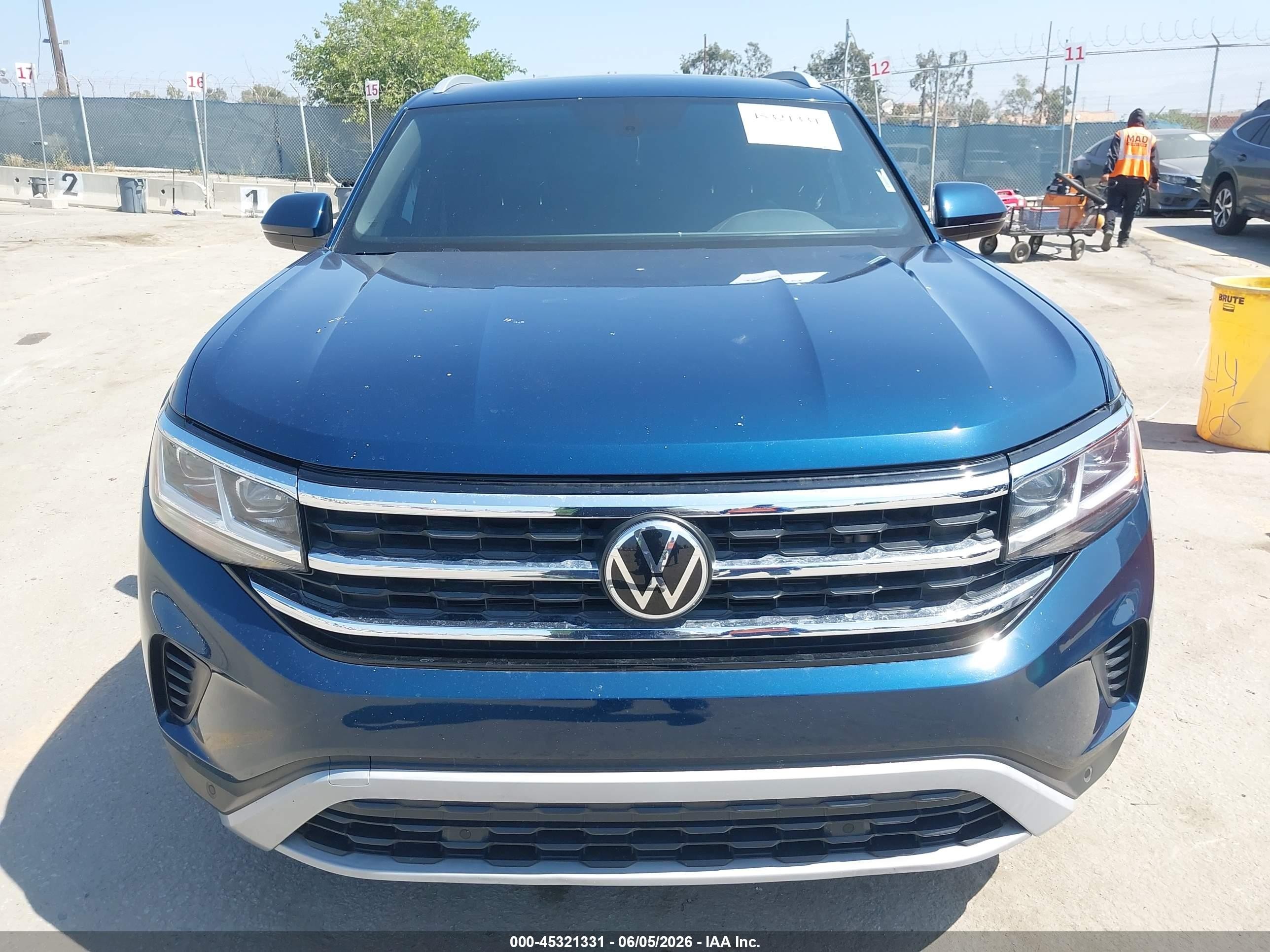 2022 Volkswagen Atlas Cross Sport 3.6l V6 Se W/technology Blue vin: 1V2KE2CA7NC226549