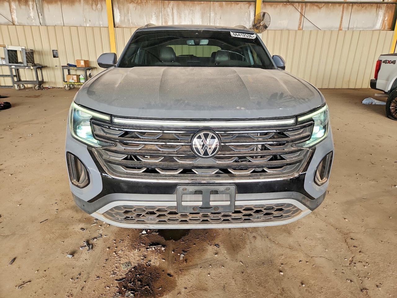 2024 Volkswagen Atlas Cross Sport Se Gray vin: 1V2KE2CA7RC202841