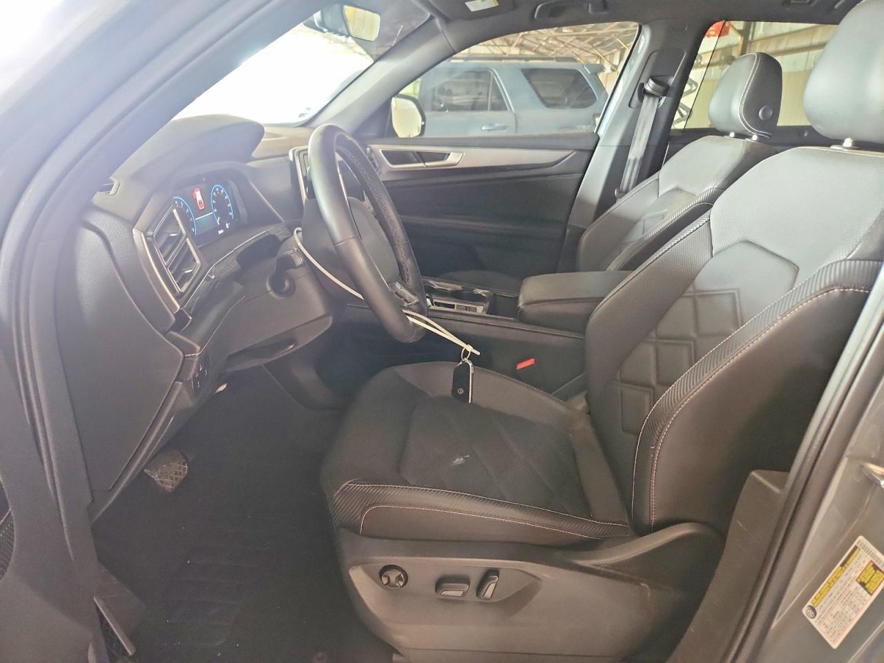 2024 Volkswagen Atlas Cross Sport Se Gray vin: 1V2KE2CA7RC202841