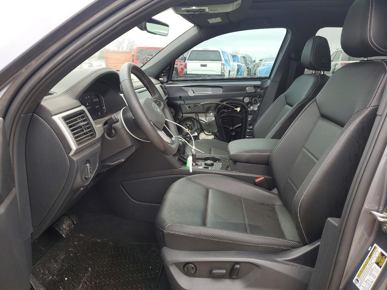 2023 Volkswagen Atlas Cross Sport Se Gray vin: 1V2KE2CAXPC220683