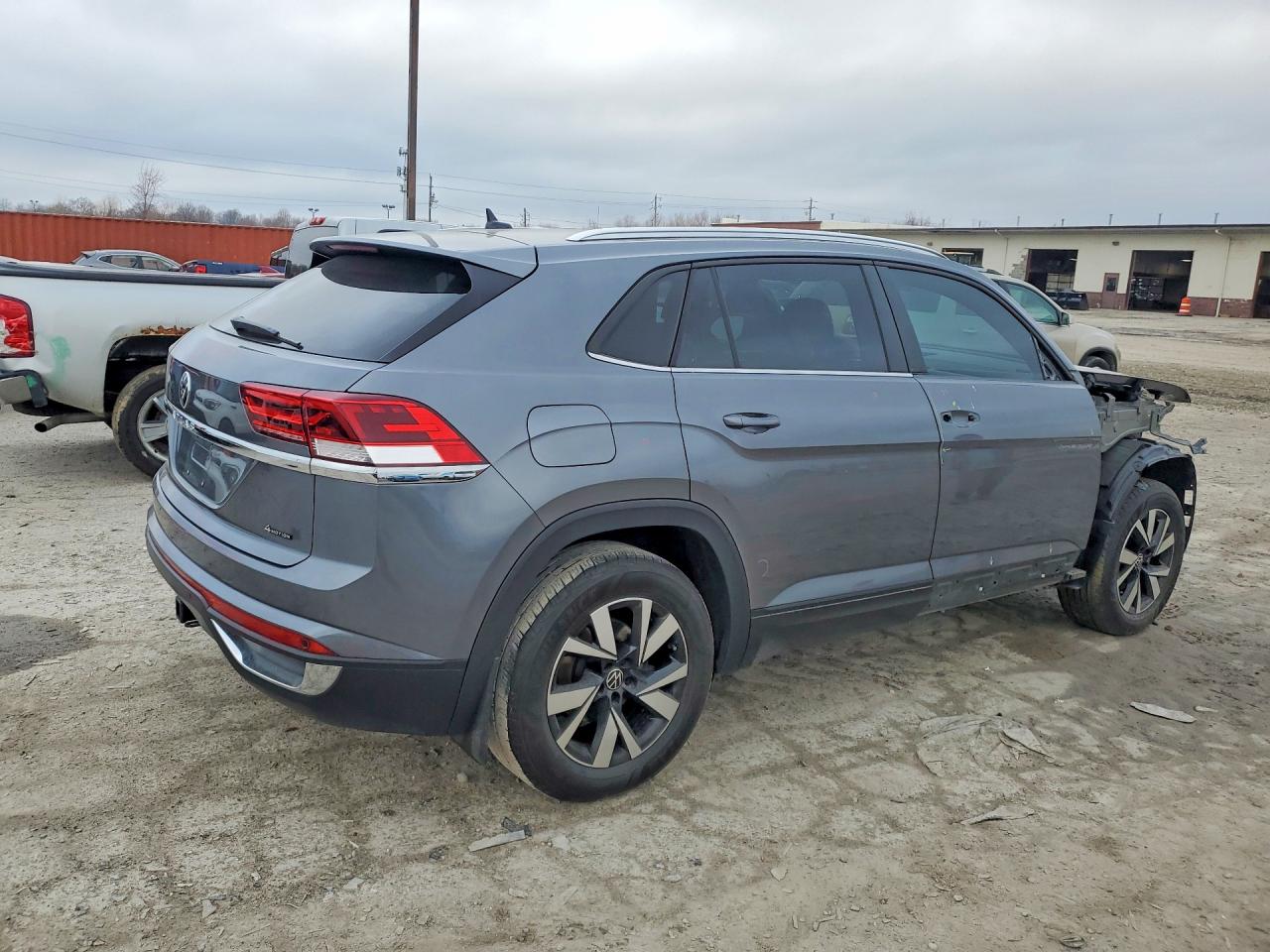 2023 Volkswagen Atlas Cross Sport Se Gray vin: 1V2KE2CAXPC220683