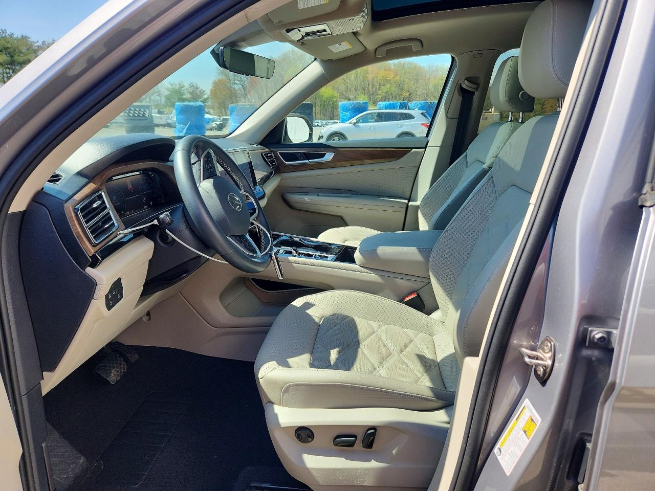 2024 Volkswagen Atlas Se Серебряный vin: 1V2KR2CA1RC526761