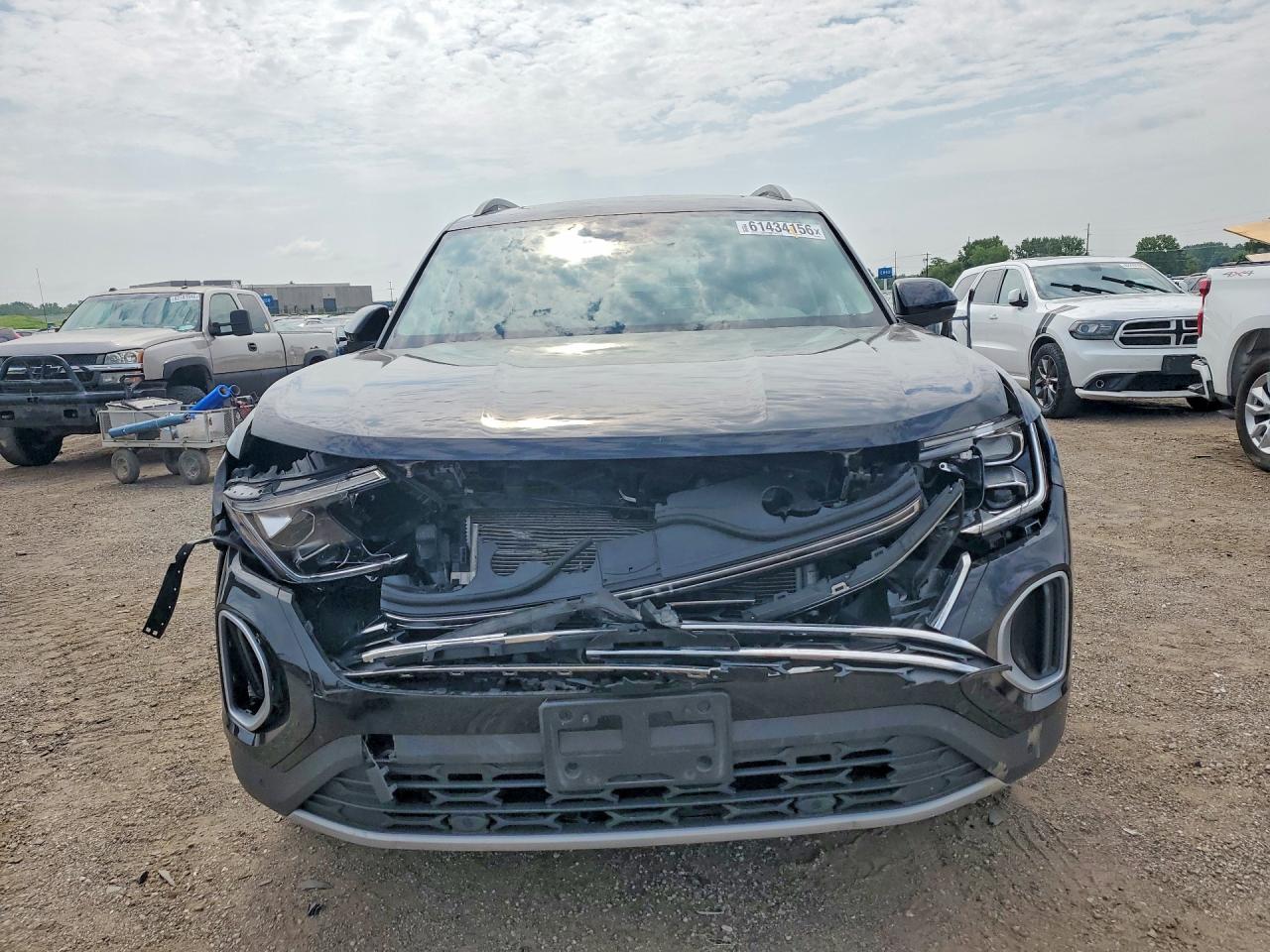 2025 Volkswagen Atlas Se Black vin: 1V2KR2CA2SC554624