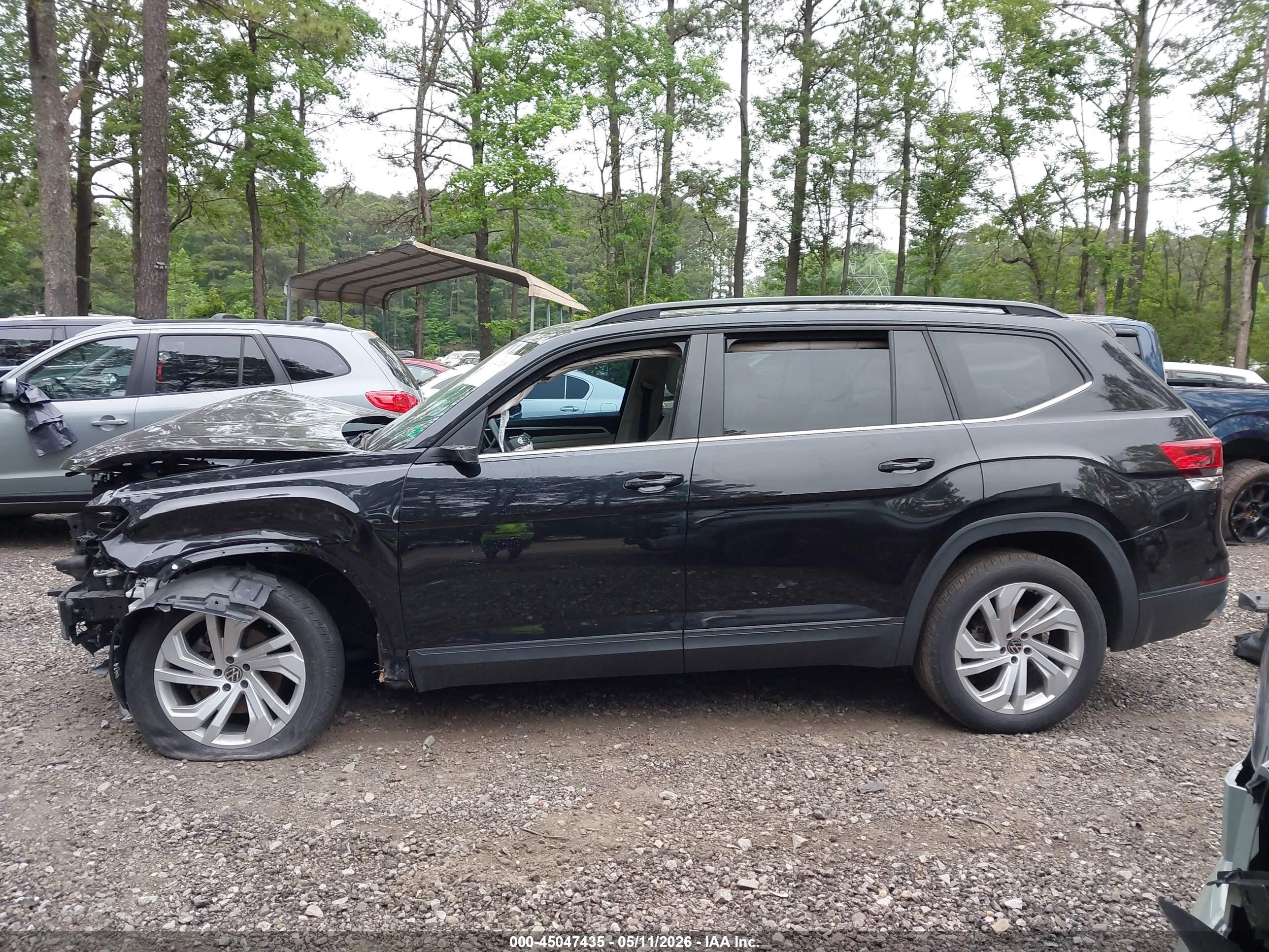 2021 Volkswagen Atlas 3.6l V6 Se W/technology Черный vin: 1V2KR2CA4MC596957