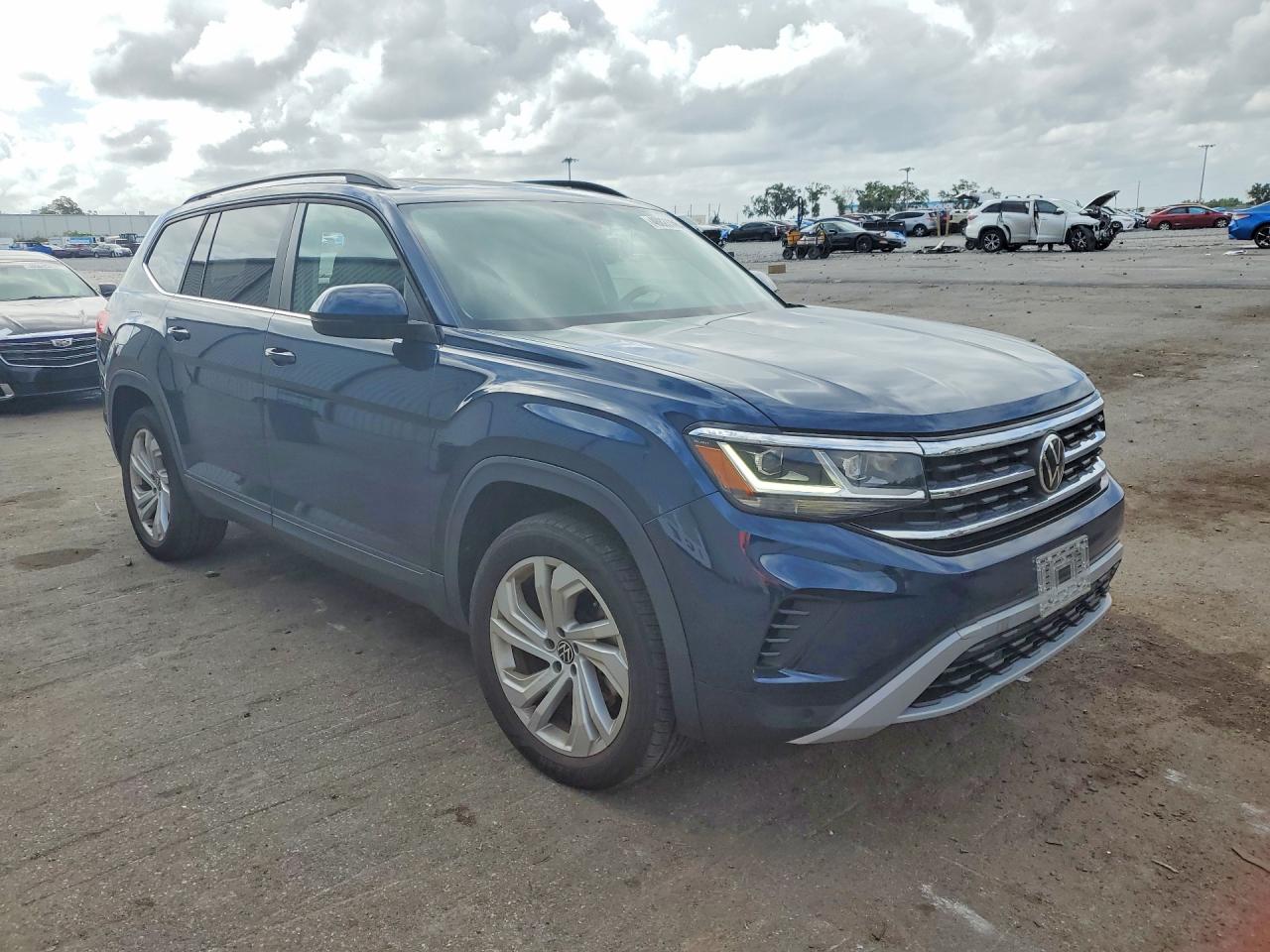 2021 Volkswagen Atlas Se Blue vin: 1V2KR2CA4MC603115