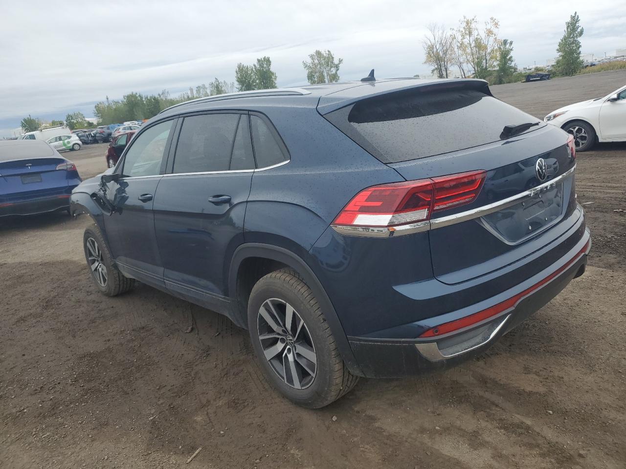 2021 Volkswagen Atlas Cross Sport Se Blue vin: 1V2LC2CA3MC227321