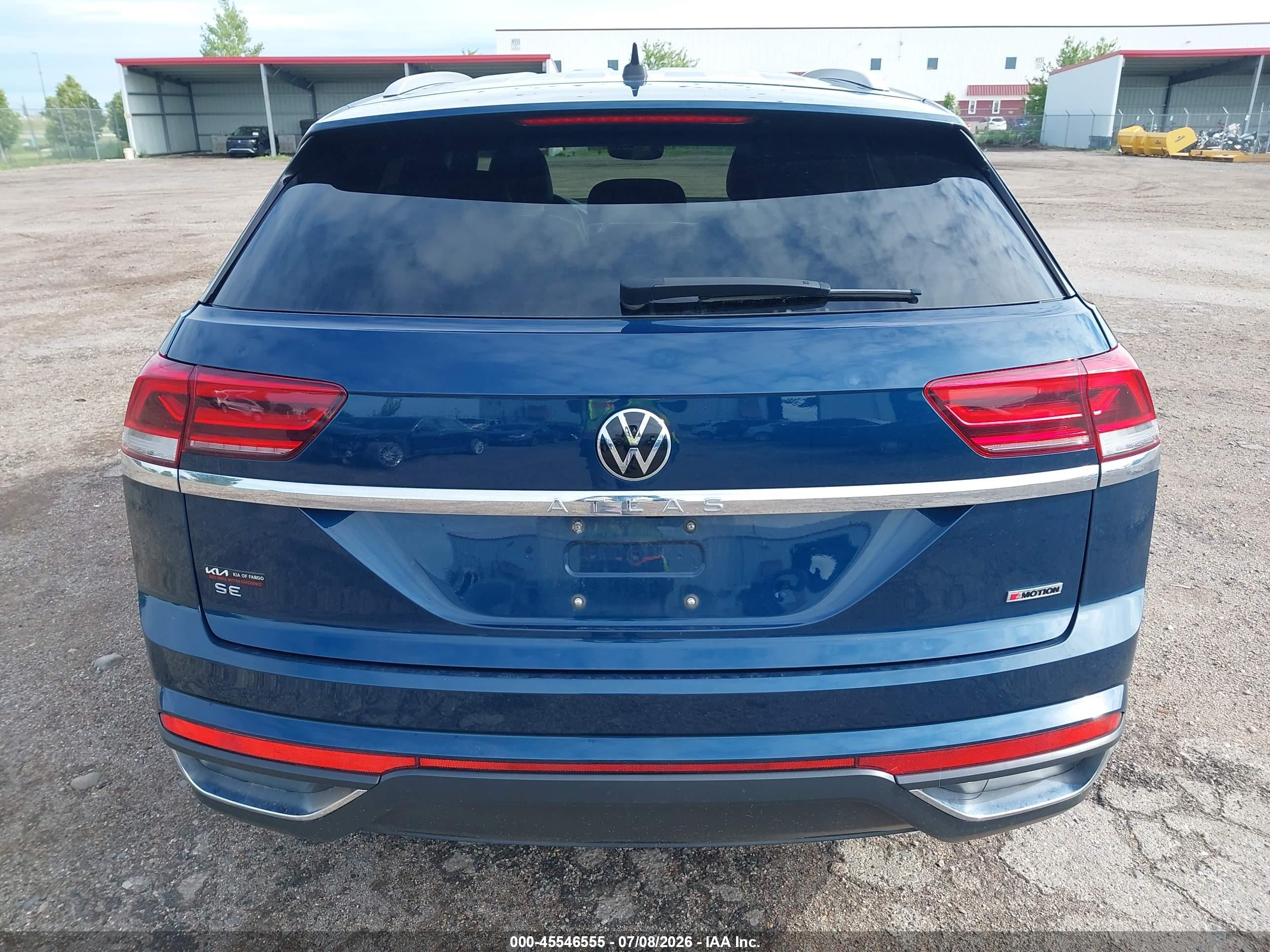 2021 Volkswagen Atlas Cross Sport 2.0t Se Blue vin: 1V2LC2CA7MC229556
