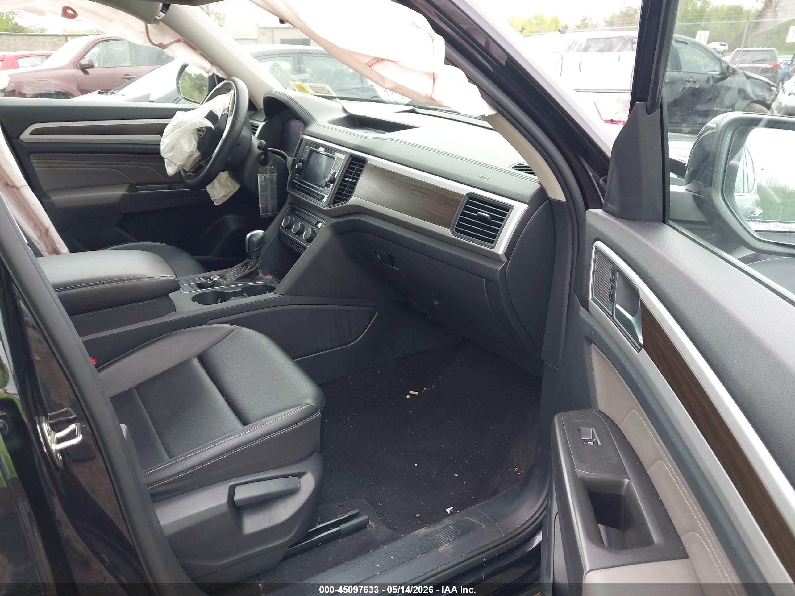 2022 Volkswagen Atlas 2.0t Se Black vin: 1V2LP2CA9NC509288