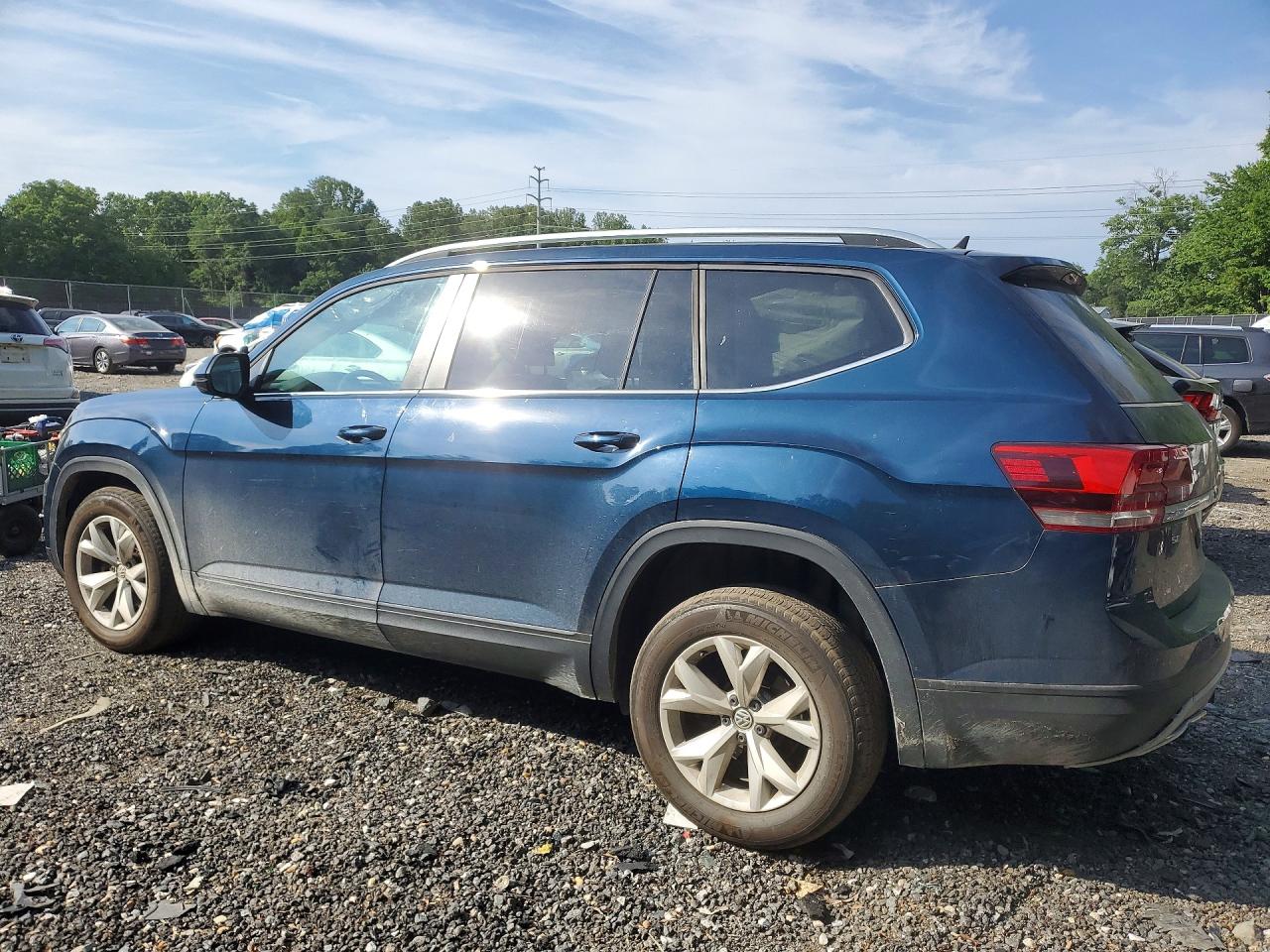 2018 Volkswagen Atlas Se Blue vin: 1V2LR2CA0JC542751