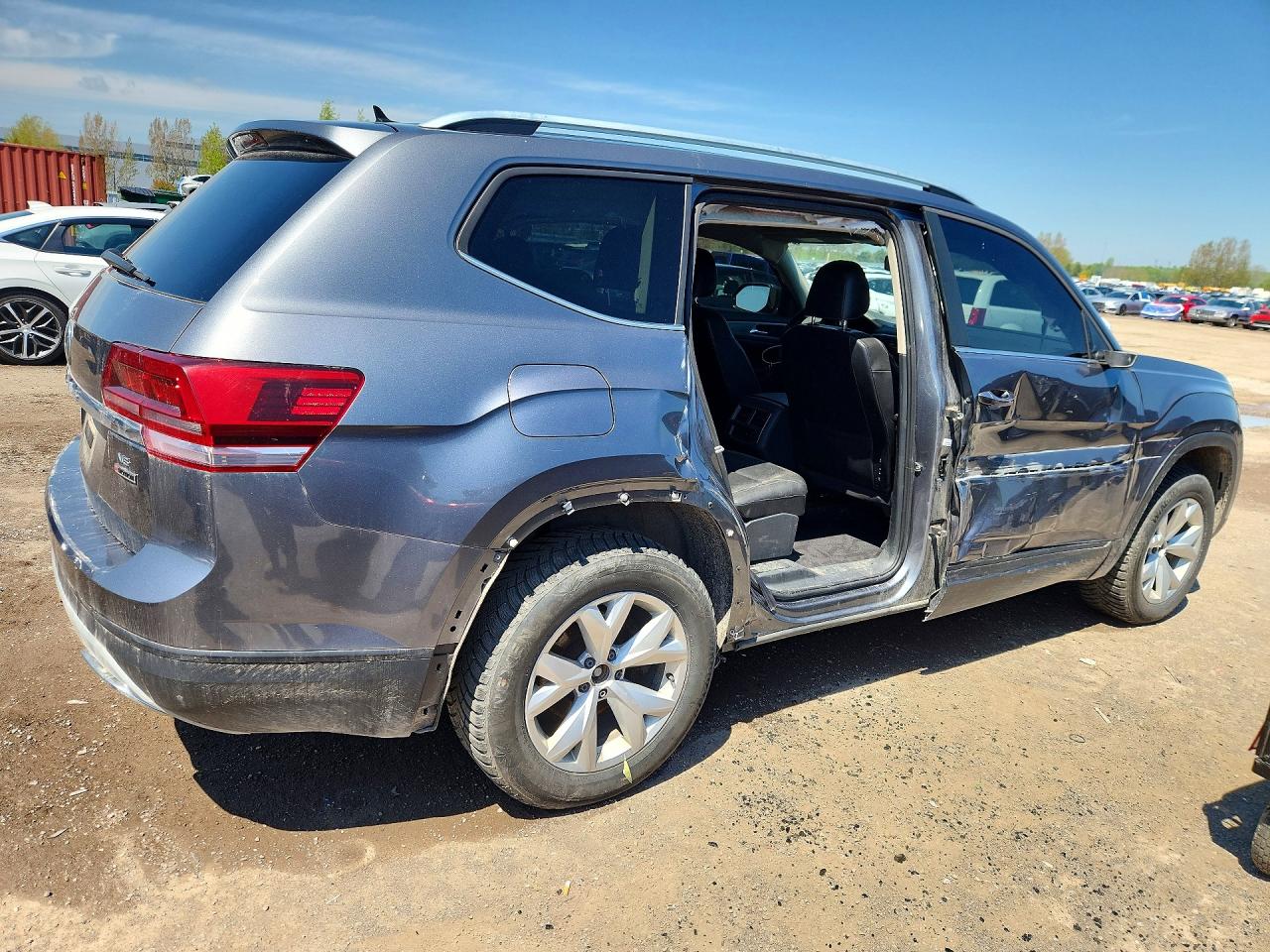 2018 Volkswagen Atlas Se Серый vin: 1V2LR2CA5JC509406