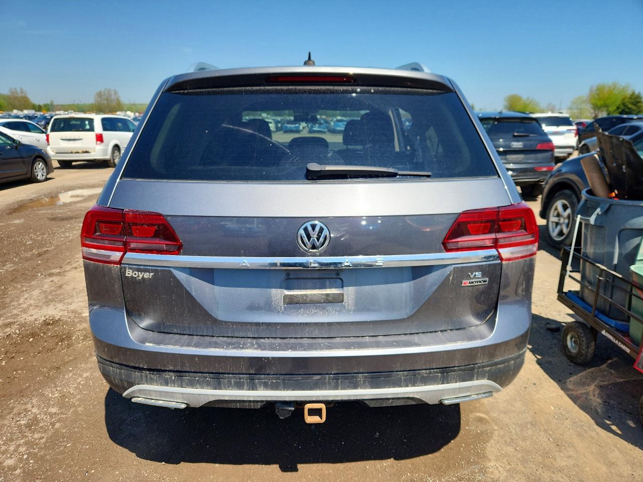 2018 Volkswagen Atlas Se Серый vin: 1V2LR2CA5JC509406