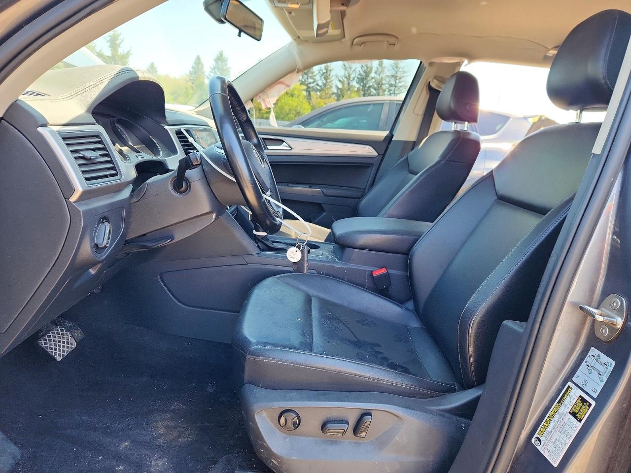 2018 Volkswagen Atlas Se Серый vin: 1V2LR2CA5JC509406