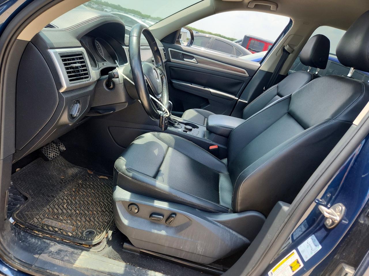 2018 Volkswagen Atlas Se Blue vin: 1V2LR2CA7JC538194