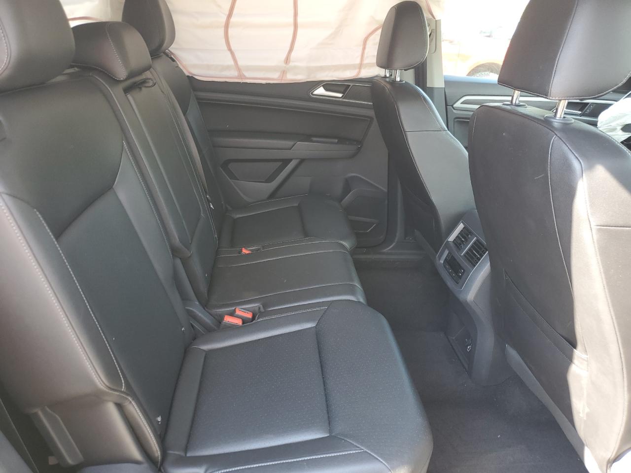 2018 Volkswagen Atlas Se Gray vin: 1V2LR2CAXJC540005
