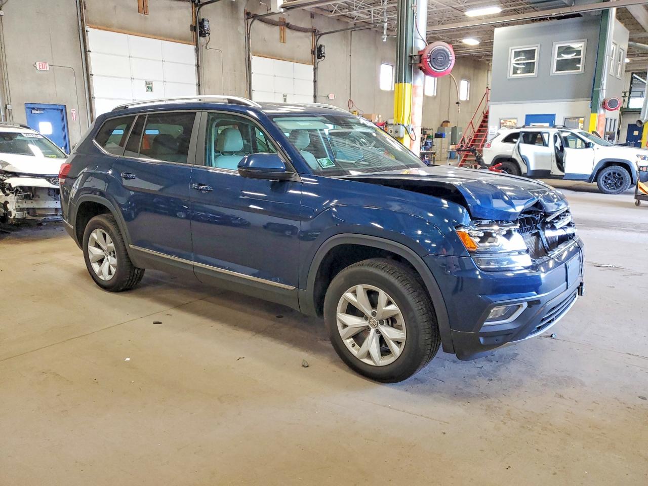 2018 Volkswagen Atlas Sel Blue vin: 1V2MR2CA1JC539913