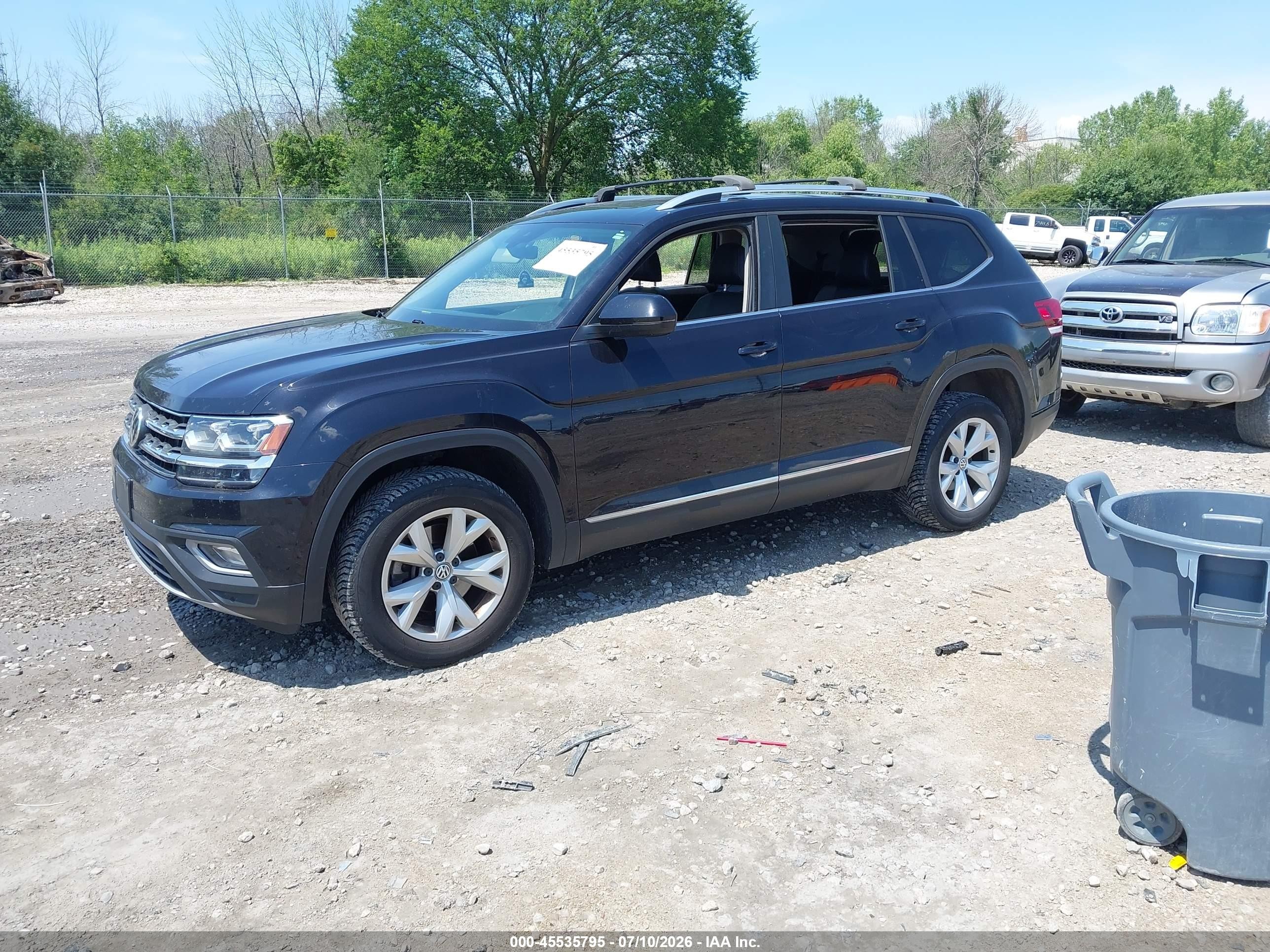 2018 Volkswagen Atlas 3.6l V6 Sel Blue vin: 1V2MR2CA2JC594273